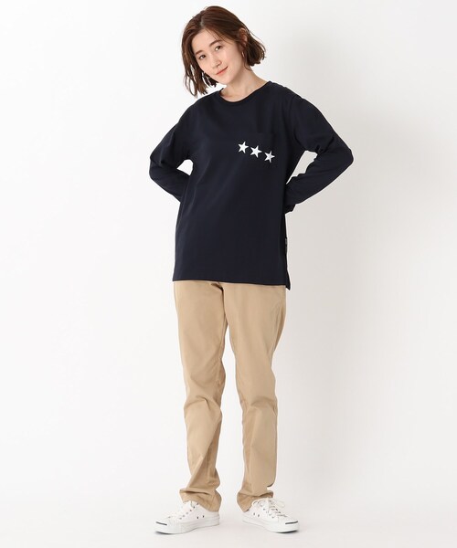 BASECONTROL（ベースコントロール）の「◆吸水速乾 ポケットスタープリント 長袖Tシャツ（Tシャツ/カットソー・レディース・ライトブルー/ブラック/ネイビー/アイボリー/ピンク系・01/02/03）」の6枚目の写真