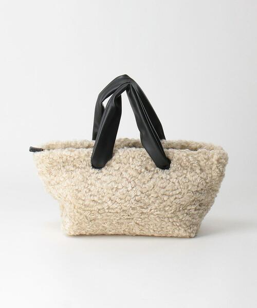 BEAUTY&YOUTH UNITED ARROWS(ビューティーアンドユースユナイテッドアローズ)の「BY フェイクファー スクエア トートバッグ -2WAY-(トートバッグ・レディース・ブラック/オフホワイト・FREE)」の4枚目の写真