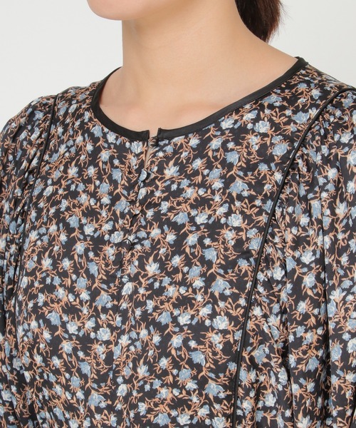 LBC(エルビーシー)の「ビンテージドビーサテンワンピース(ワンピース・レディース・ブラック/ブルー・M)」の10枚目の写真