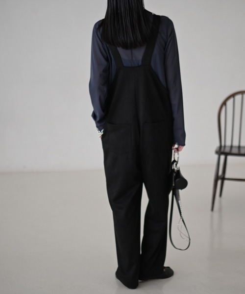 Marient（マリエント）の「エコスウェードサロペットPT/オールインワン（サロペット/オーバーオール・レディース・チャコール/ブラック・FREE）」の11枚目の写真