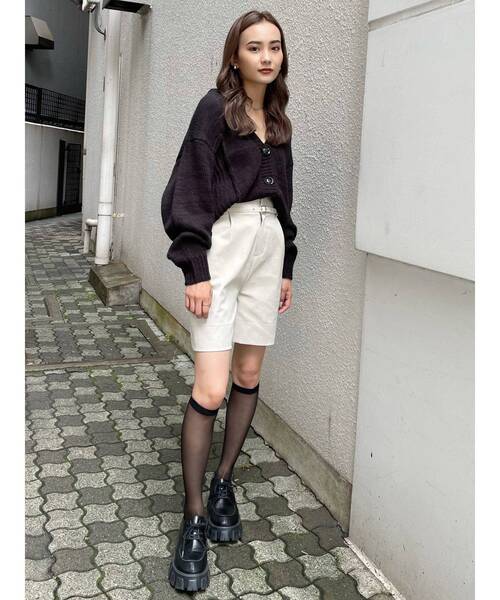 EMODA(エモダ)の「トラペーズハイウエストパンツ(その他パンツ・レディース・アイボリー/ブラック/カーキ・SMALL/MEDIUM)」の5枚目の写真