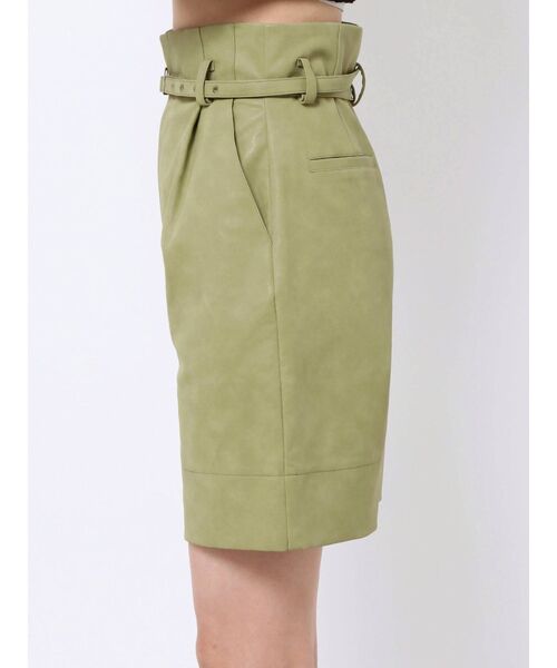 EMODA(エモダ)の「トラペーズハイウエストパンツ(その他パンツ・レディース・アイボリー/ブラック/カーキ・SMALL/MEDIUM)」の14枚目の写真