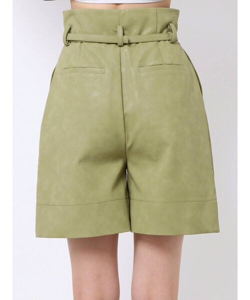 EMODA(エモダ)の「トラペーズハイウエストパンツ(その他パンツ・レディース・アイボリー/ブラック/カーキ・SMALL/MEDIUM)」の15枚目の写真