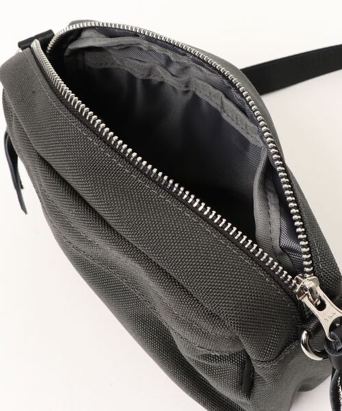 Cricket（クリケット）の「[クリケット] Cricket コーデュラナイロン ミニポシェット ヨコ型（ショルダーバッグ・メンズ・ブラック/トップグレー・FREE）」の16枚目の写真