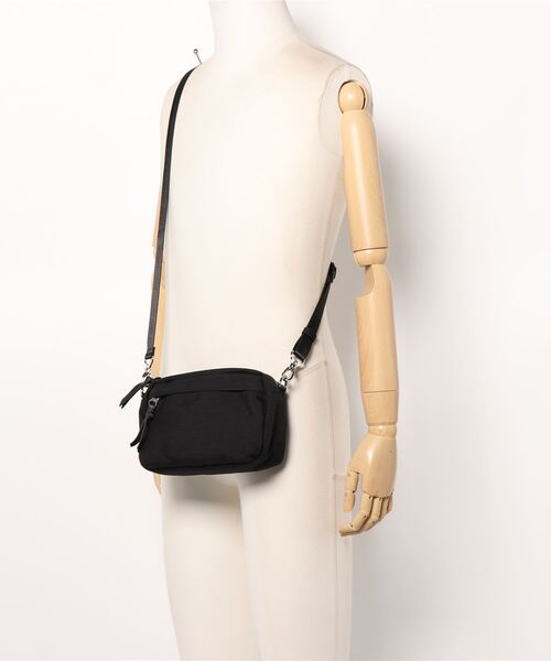 Cricket（クリケット）の「[クリケット] Cricket コーデュラナイロン ミニポシェット ヨコ型（ショルダーバッグ・メンズ・ブラック/トップグレー・FREE）」の17枚目の写真