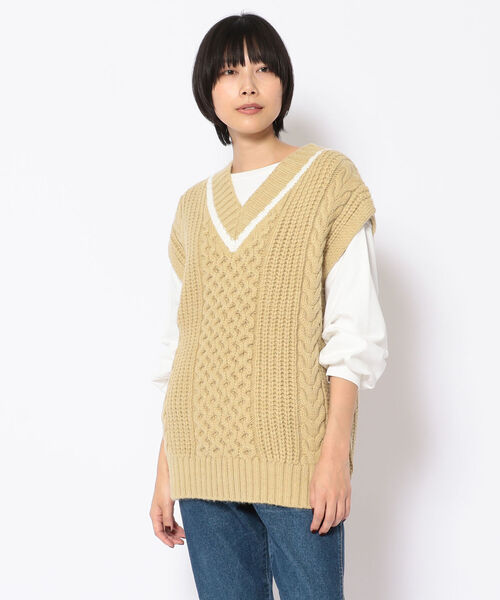 EACH.（イーチ）の「EACH (イーチ) LOW-GAUGE CABLE KNIT VEST（ニット/セーター・レディース・ベージュ/ブラウン/ピンク・FREE）」の3枚目の写真