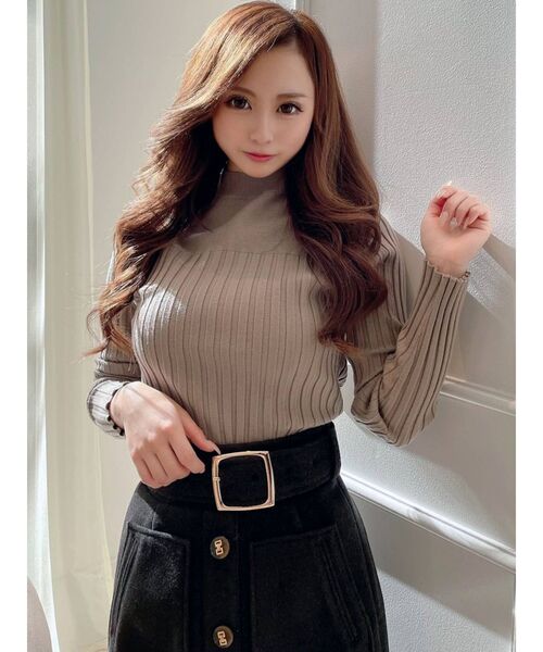 RESEXXY（リゼクシー）の「リブハイネックニットトップス（ニット/セーター・レディース・ホワイト/ブラック/オレンジ/モカ・FREE）」の9枚目の写真