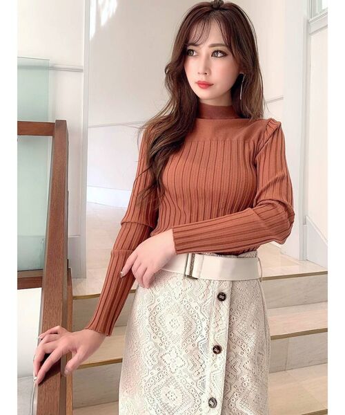 RESEXXY（リゼクシー）の「リブハイネックニットトップス（ニット/セーター・レディース・ホワイト/ブラック/オレンジ/モカ・FREE）」の17枚目の写真