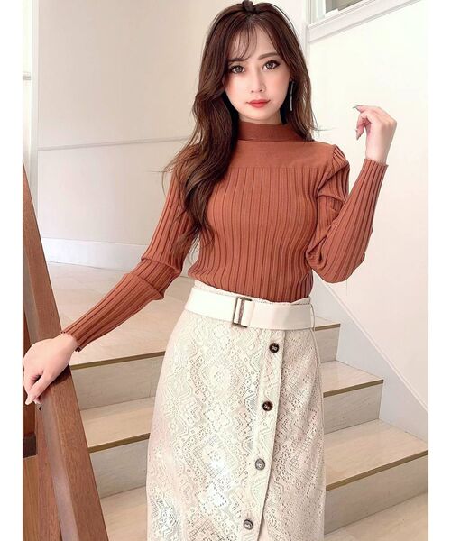 RESEXXY（リゼクシー）の「リブハイネックニットトップス（ニット/セーター・レディース・ホワイト/ブラック/オレンジ/モカ・FREE）」の18枚目の写真