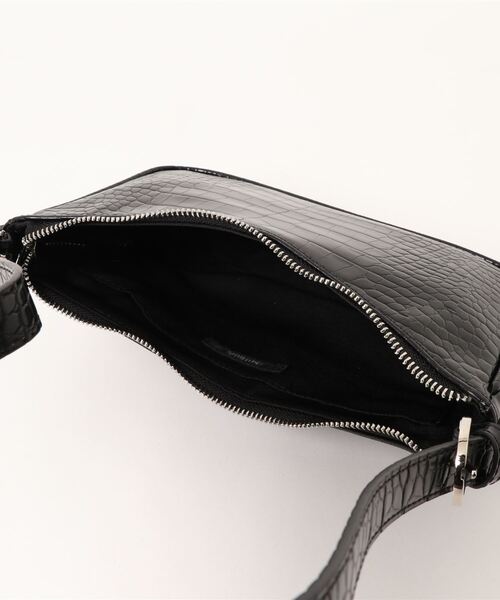 MURUA（ムルーア）の「ソフトカーブミニBAG（ハンドバッグ・レディース・ブラック/アイボリー・FREE）」の5枚目の写真