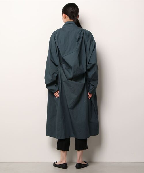 77circa(ナナナナサーカ)の「77circa anti gas cape specification coat (cc22ss-35)(ダウンジャケット/コート・メンズ・ブラック/ブルー・FREE)」の7枚目の写真