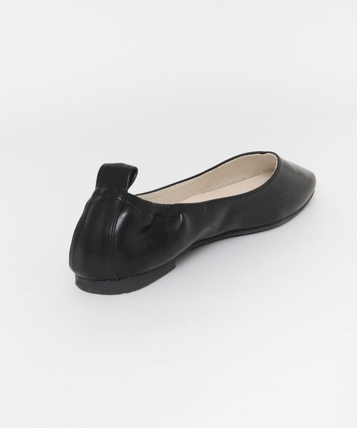 SENSE OF PLACE by URBAN RESEARCH（センスオブプレイスバイアーバンリサーチ）の「スクエアトウセンターシームフラットシューズ（その他シューズ・レディース・ブラック/アイボリー/ライトカーキ/ライトブラウン・SMALL/MEDIUM/LARGE）」の14枚目の写真