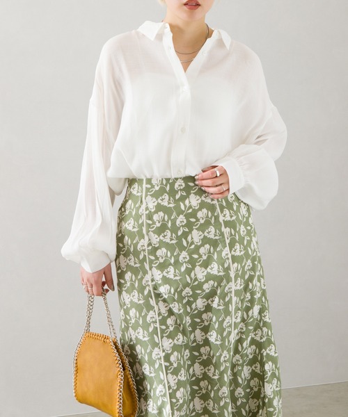 SpRay(スプレイ)の「シフォンクレ-プボリュームスリーブシャツ(シャツ/ブラウス・レディース・ライトグレー/ブラック/イエロー/オレンジ/アイボリー・FREE)」の9枚目の写真