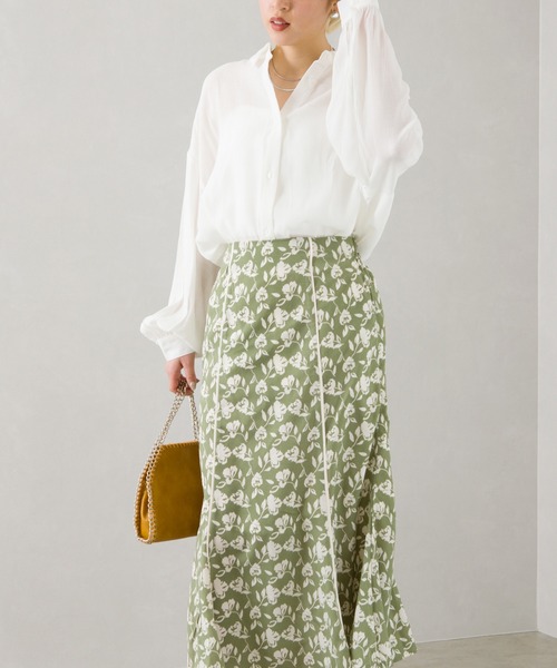 SpRay(スプレイ)の「シフォンクレ-プボリュームスリーブシャツ(シャツ/ブラウス・レディース・ライトグレー/ブラック/イエロー/オレンジ/アイボリー・FREE)」の12枚目の写真