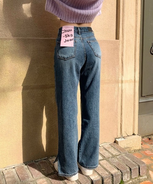 chuu（チュー）の「CHUU [Remi] High Rise Side Slit Wide Jeans（デニムパンツ・レディース・ブルー・SMALL/MEDIUM/LARGE）」の12枚目の写真