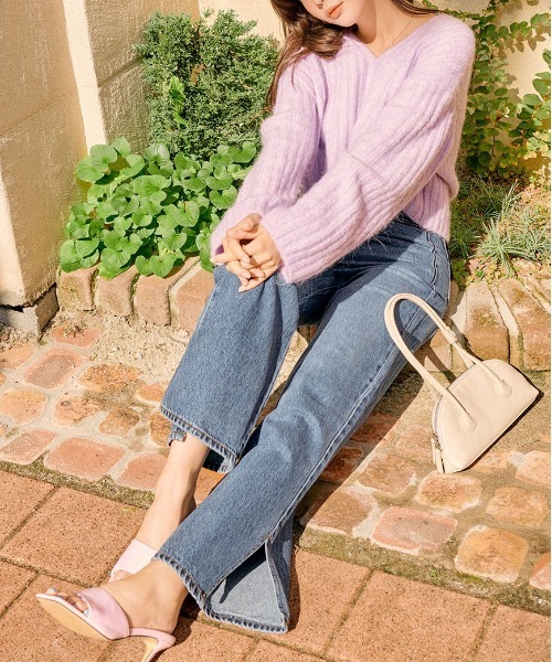 chuu（チュー）の「CHUU [Remi] High Rise Side Slit Wide Jeans（デニムパンツ・レディース・ブルー・SMALL/MEDIUM/LARGE）」の15枚目の写真