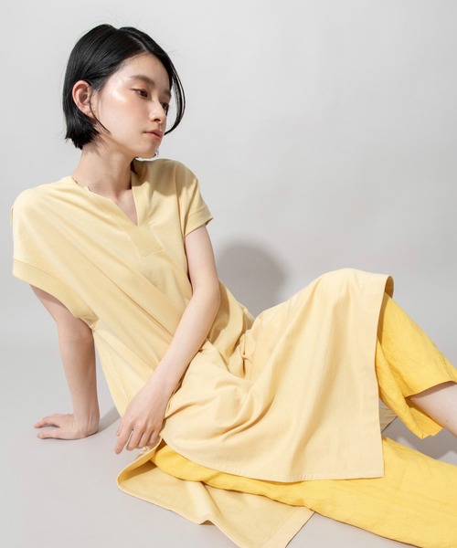 Munich(ミューニック)の「コットンライトインレーサイドスリットプルオーバー(Tシャツ/カットソー・レディース・ホワイト/ブラック/カーキ/ピンク/イエロー・FREE)」の5枚目の写真