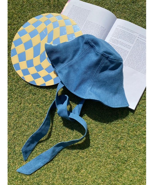 WC(ダブル シー)の「ストラップフレアハット(ハット・レディース・インディゴブルー/ホワイト/ブラック・FREE)」の3枚目の写真