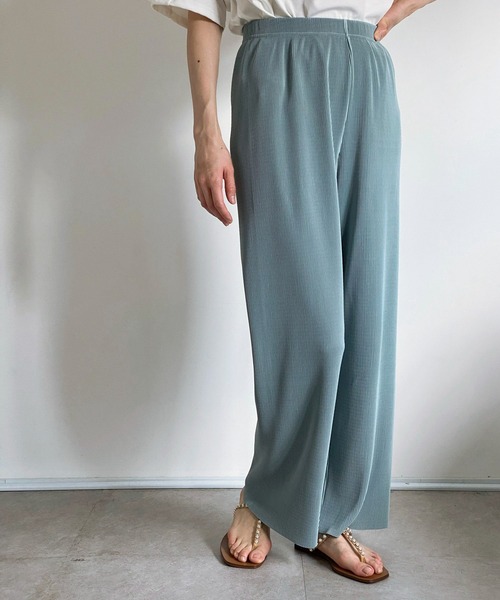 ottilie（オティーリエ）の「プリーツパンツ（その他パンツ・レディース・チャコールグレー/ブラック/ベージュ/サックスブルー/ピンク・FREE）」の4枚目の写真