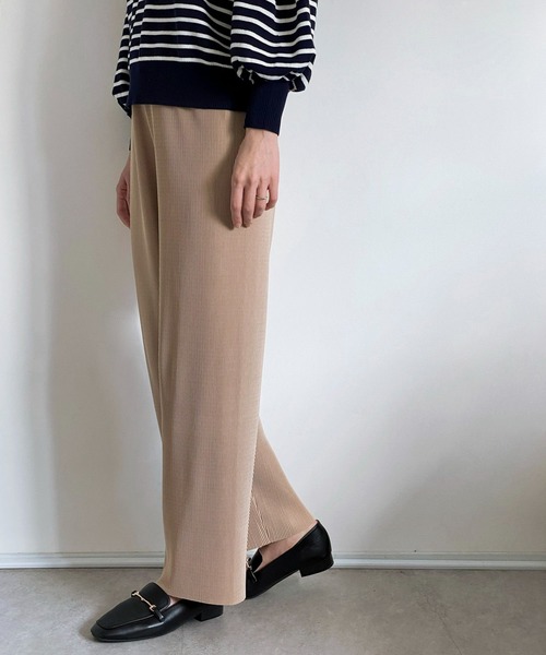 ottilie（オティーリエ）の「プリーツパンツ（その他パンツ・レディース・チャコールグレー/ブラック/ベージュ/サックスブルー/ピンク・FREE）」の14枚目の写真