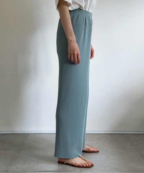 ottilie（オティーリエ）の「プリーツパンツ（その他パンツ・レディース・チャコールグレー/ブラック/ベージュ/サックスブルー/ピンク・FREE）」の18枚目の写真