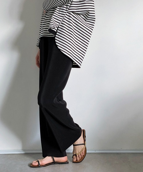 ottilie（オティーリエ）の「プリーツパンツ（その他パンツ・レディース・チャコールグレー/ブラック/ベージュ/サックスブルー/ピンク・FREE）」の7枚目の写真