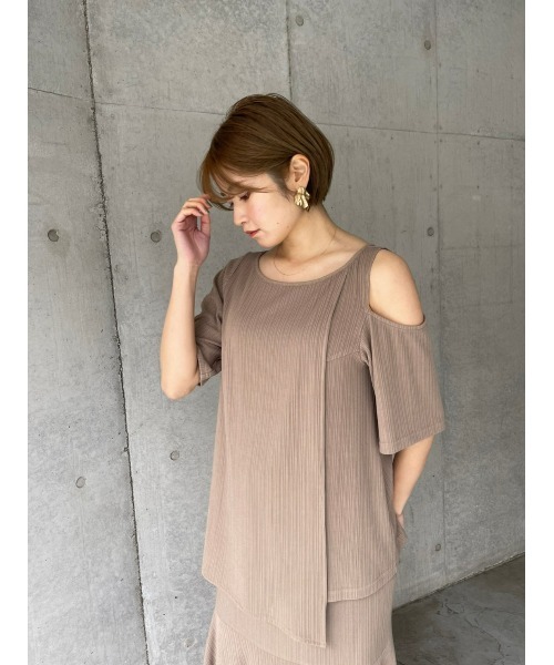 LILIDIA（リリディア）の「ランダムリブアシメTOP（Tシャツ/カットソー・レディース・ライトブラウン/ブラック/ピンク・SMALL/MEDIUM）」の12枚目の写真