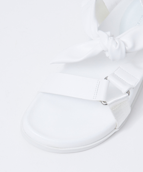 Au BANNISTER(オゥバニスター)の「【WEB限定】軽量/厚底 リボン スポーツ サンダル(サンダル・レディース・ホワイト/ブラック/ピンクベージュ/その他・S/M/L)」の14枚目の写真