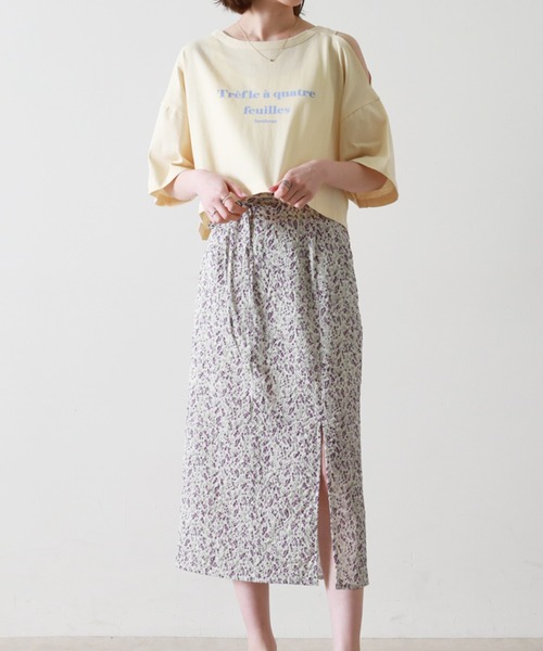 Cheek(チーク)の「【サイズ展開あり】花柄タイトスリットスカート(スカート・レディース・ブラック/ピンク/アイボリー・SMALL/MEDIUM)」の4枚目の写真