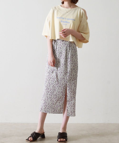 Cheek(チーク)の「【サイズ展開あり】花柄タイトスリットスカート(スカート・レディース・ブラック/ピンク/アイボリー・SMALL/MEDIUM)」の5枚目の写真