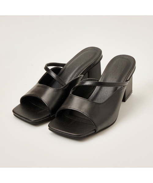 chumchum（チャムチャム）の「スクエアカットローヒールサンダル（サンダル・レディース・ブラック/ホワイト系その他2/ブラック系その他2・S/M/L/LL）」の3枚目の写真