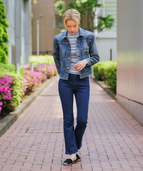 YOUNG&OLSEN The DRYGOODS STORE（ヤングアンドオルセン）の「YOUNG&OLSEN/ヤングアンドオルセン YOUNG DENIM BLOUSE デニムジャケット（デニムジャケット・レディース・ブルー・3/2）」の18枚目の写真