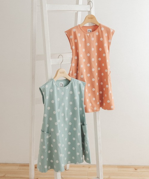 URBAN RESEARCH DOORS（アーバンリサーチドアーズ）の「ドットプリントフレアワンピース(KIDS)（ワンピース・キッズ・オレンジ系その他/ブルー系その他・105/120/135）」の5枚目の写真