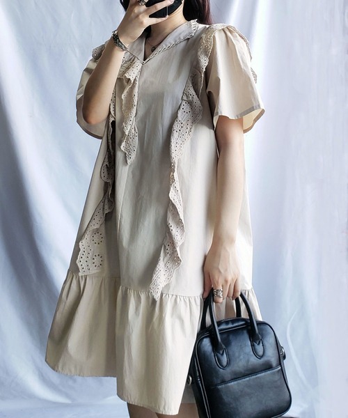 me+em select（ミームセレクト）の「レースフリル切替ボリュームコットンワンピース 【 半袖バージョンが登場！ 】（シャツワンピース・レディース・ベージュ/ホワイト/ブルー・ONESIZE）」の12枚目の写真