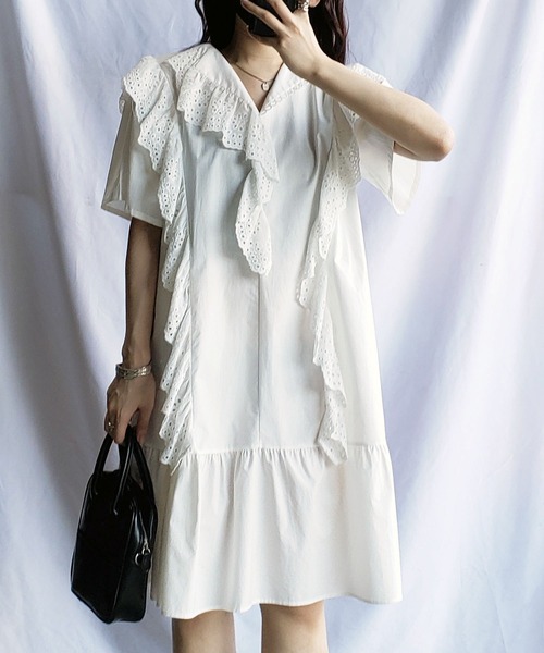me+em select（ミームセレクト）の「レースフリル切替ボリュームコットンワンピース 【 半袖バージョンが登場！ 】（シャツワンピース・レディース・ベージュ/ホワイト/ブルー・ONESIZE）」の5枚目の写真