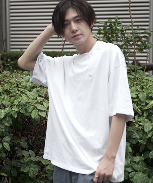 anown（アノン）の「亀ロゴ刺繍 半袖Tシャツ【SNSクリエイター けんいちろー×anown 限定コラボ】（Tシャツ/カットソー）」 - WEAR
