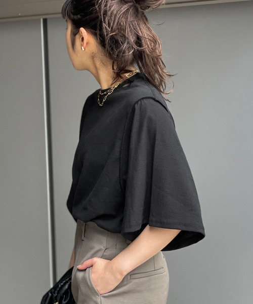 PRE_（プレ）の「【PRE_/プレ】フレアスリーブTシャツ（Tシャツ/カットソー・レディース・ネイビー/ホワイト/ブラック・FREE）」の6枚目の写真