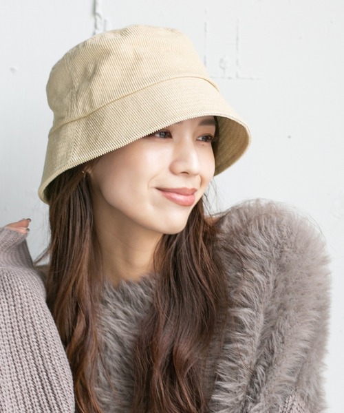 14+(イチヨンプラス)の「コーデュロイシンプルバケットハット(ハット・レディース・ブラック/ベージュ/オフホワイト/カーキ/ブルー/ブラウン/グレー/ネイビー/ピンク・SMALL/MEDIUM/LARGE)」の1枚目の写真