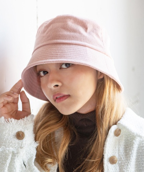 14+(イチヨンプラス)の「コーデュロイシンプルバケットハット(ハット・レディース・ブラック/ベージュ/オフホワイト/カーキ/ブルー/ブラウン/グレー/ネイビー/ピンク・SMALL/MEDIUM/LARGE)」の9枚目の写真