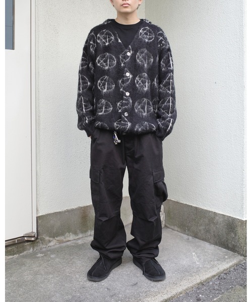 WHO'S WHO gallery（フーズフーギャラリー）の「【KOOKY'N/クーキー】アルパカ混モヘアライク星柄カーディガン（カーディガン/ボレロ・メンズ・ブラック/パープル・FREE）」の19枚目の写真