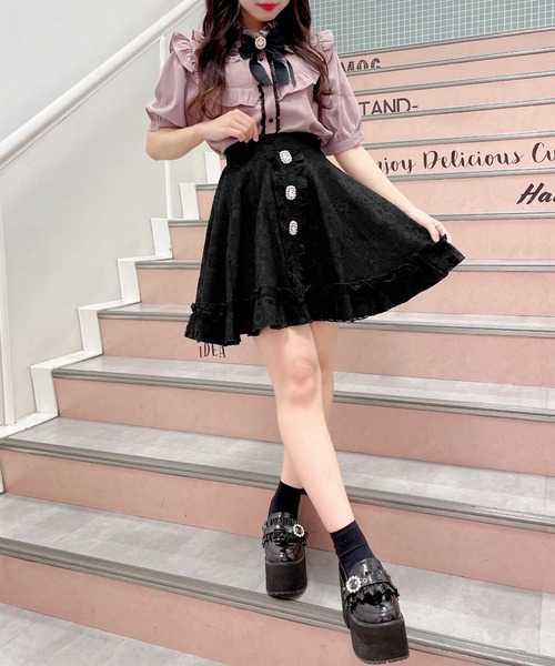 ROJITA（ロジータ）の「ブローチ付きヨークフリルブラウス（シャツ/ブラウス・レディース・ホワイト/ブラック/ピンク・FREE）」の9枚目の写真