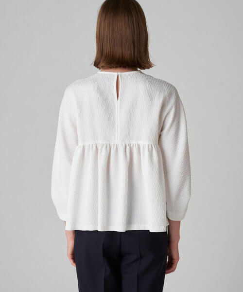 TOMORROWLAND (トゥモローランド)の「ランバスジャカード ペプラムブラウス(シャツ/ブラウス・レディース・ブラック/ホワイト・36)」の5枚目の写真