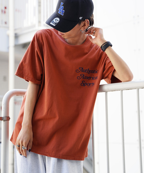 Russell Athletic(ラッセルアスレティック)の「RUSSELL ATHLETIC ラッセルアスレチック プリントTシャツ(Tシャツ/カットソー・メンズ・ホワイト/ブラック/ネイビー/オレンジ・FREE)」の22枚目の写真