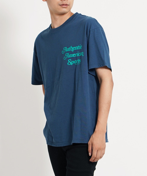 Russell Athletic(ラッセルアスレティック)の「RUSSELL ATHLETIC ラッセルアスレチック プリントTシャツ(Tシャツ/カットソー・メンズ・ホワイト/ブラック/ネイビー/オレンジ・FREE)」の12枚目の写真