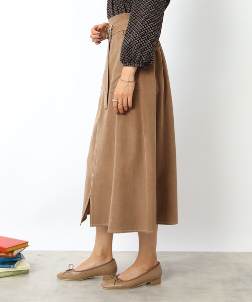 DRESKIP(ドレスキップ)の「◆大人かわいい着こなしに!ベルト付き配色ステッチ スカート(スカート・レディース・ブラック/レンガ/サンドベージュ・02/03)」の6枚目の写真