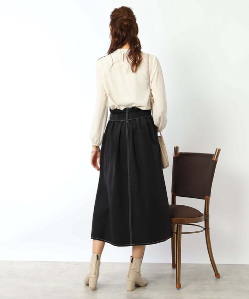DRESKIP(ドレスキップ)の「◆大人かわいい着こなしに!ベルト付き配色ステッチ スカート(スカート・レディース・ブラック/レンガ/サンドベージュ・02/03)」の17枚目の写真
