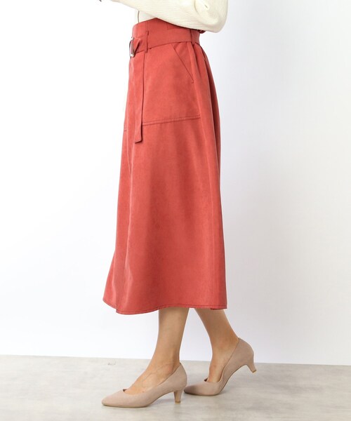 DRESKIP(ドレスキップ)の「◆大人かわいい着こなしに!ベルト付き配色ステッチ スカート(スカート・レディース・ブラック/レンガ/サンドベージュ・02/03)」の19枚目の写真