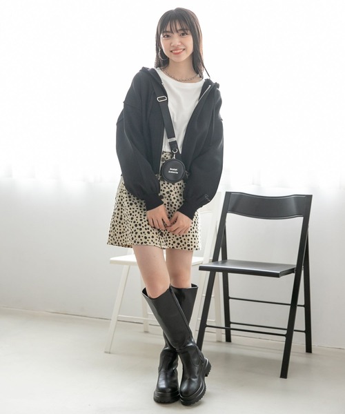 repipi armario（レピピ アルマリオ）の「モチモチZIPパーカー（パーカー・キッズ・パープル/ブラック・MEDIUM/LARGE）」の21枚目の写真