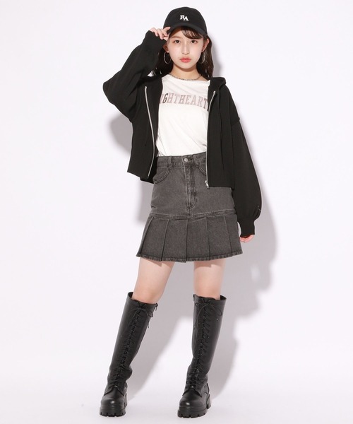 repipi armario（レピピ アルマリオ）の「モチモチZIPパーカー（パーカー・キッズ・パープル/ブラック・MEDIUM/LARGE）」の9枚目の写真