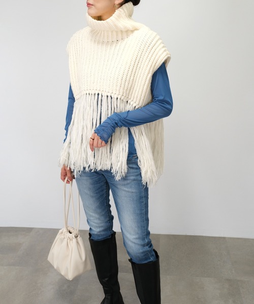 ANDJ(アンドジェイ)の「【2022/AW】【ANDJMADE】フリンジハイネックニットベスト(ベスト・レディース・グリーン系その他/ブラウン/オフホワイト/モカ・M)」の6枚目の写真